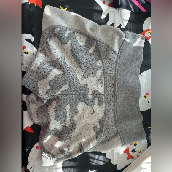 Kit and ace size 6 shorts - Picture 1 of 3